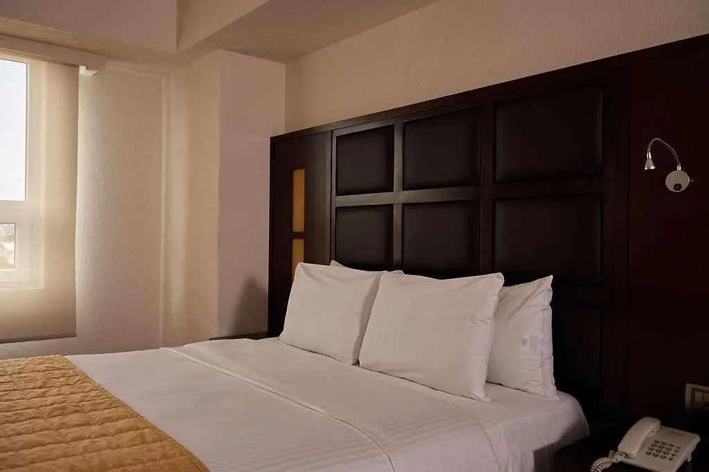 Hotel Comfort Inn Puebla Centro Historico