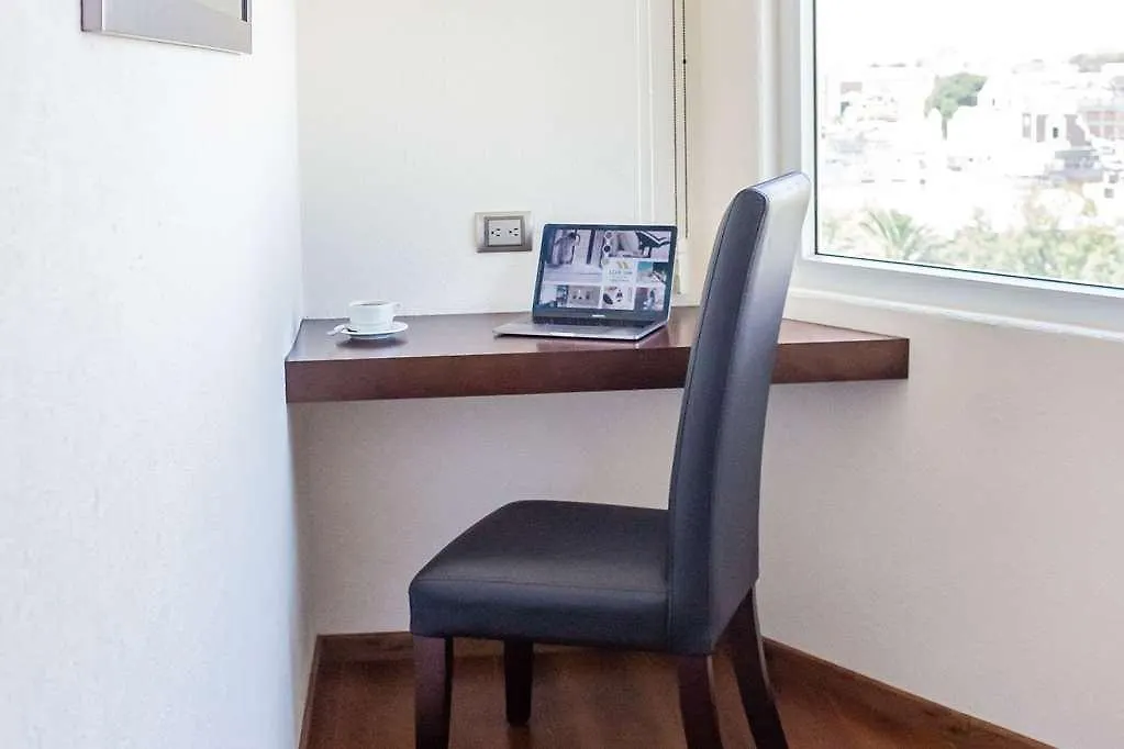 Comfort Inn Puebla Centro Historico 0*,