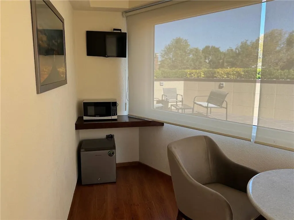 Comfort Inn Puebla Centro Historico 0*,